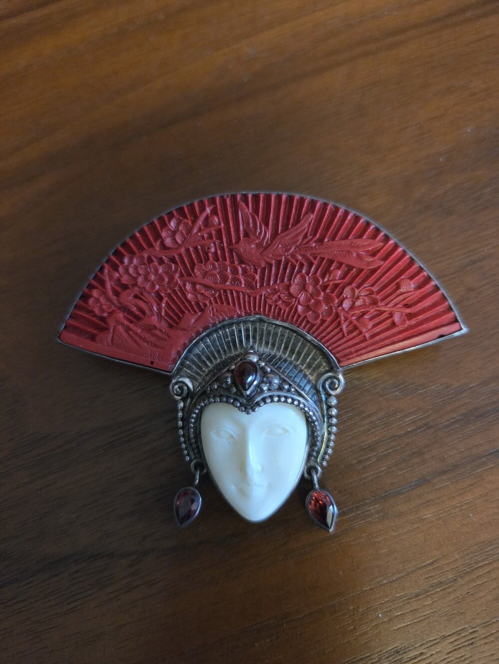 Rare Vintage Hand Carved Artisan 925 Sajen Cinnibar And Garnet Face Pin/pendant
